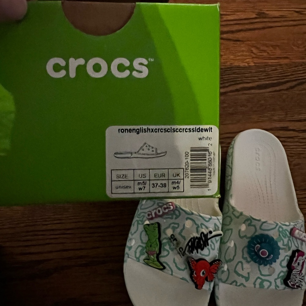Croc sides - Picture 3 of 3